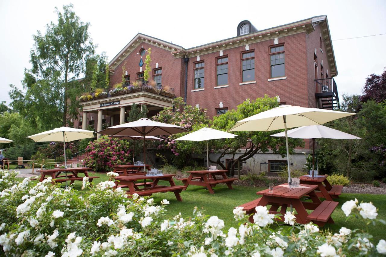 Mcmenamins Grand Lodge Forest Grove Dış mekan fotoğraf