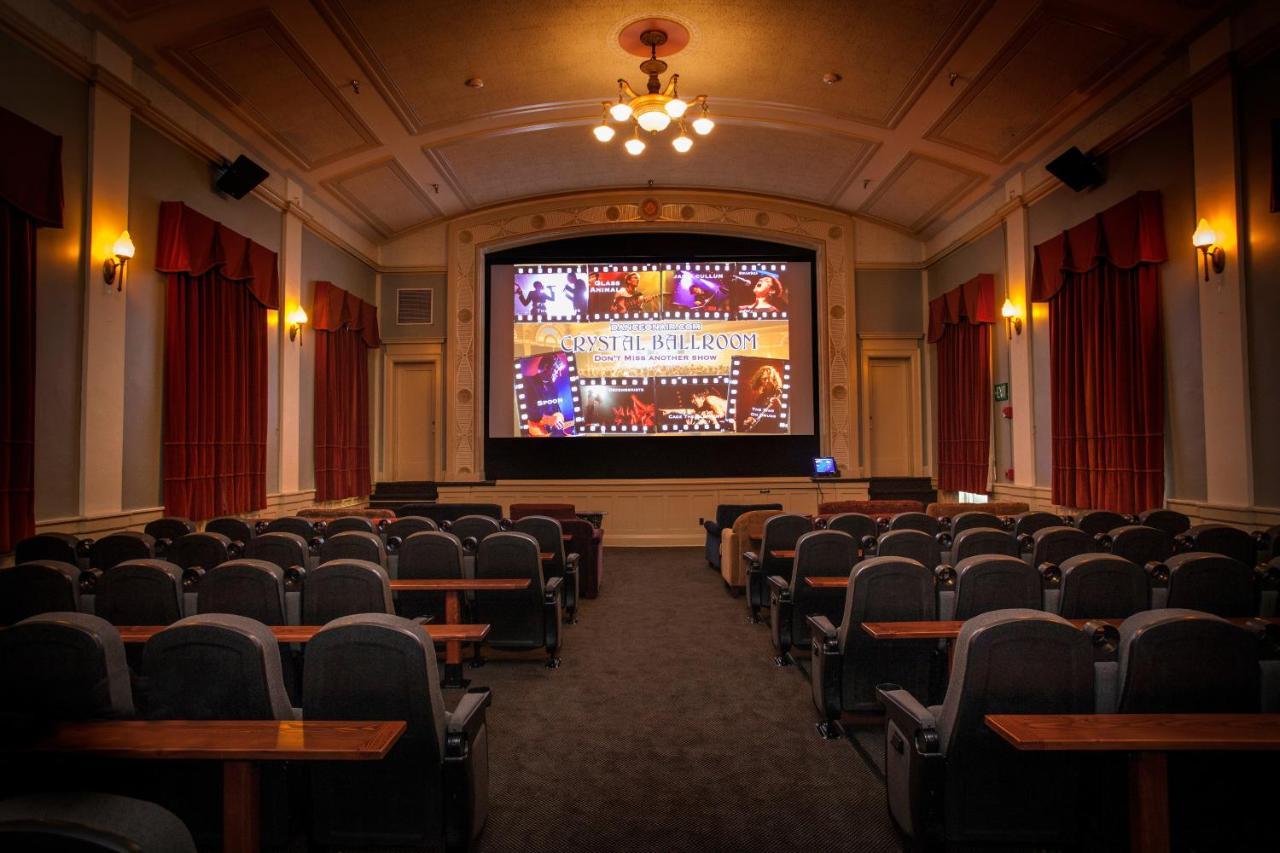 Mcmenamins Grand Lodge Forest Grove Dış mekan fotoğraf